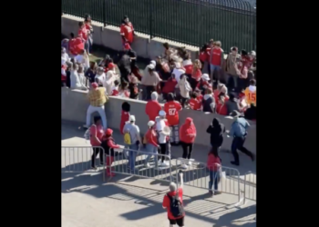 Heroes Tackle Suspected Gunman At Kansas City Chiefs Parade – Law Officer